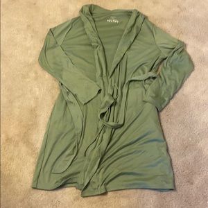 Gilligan & O’Malley robe